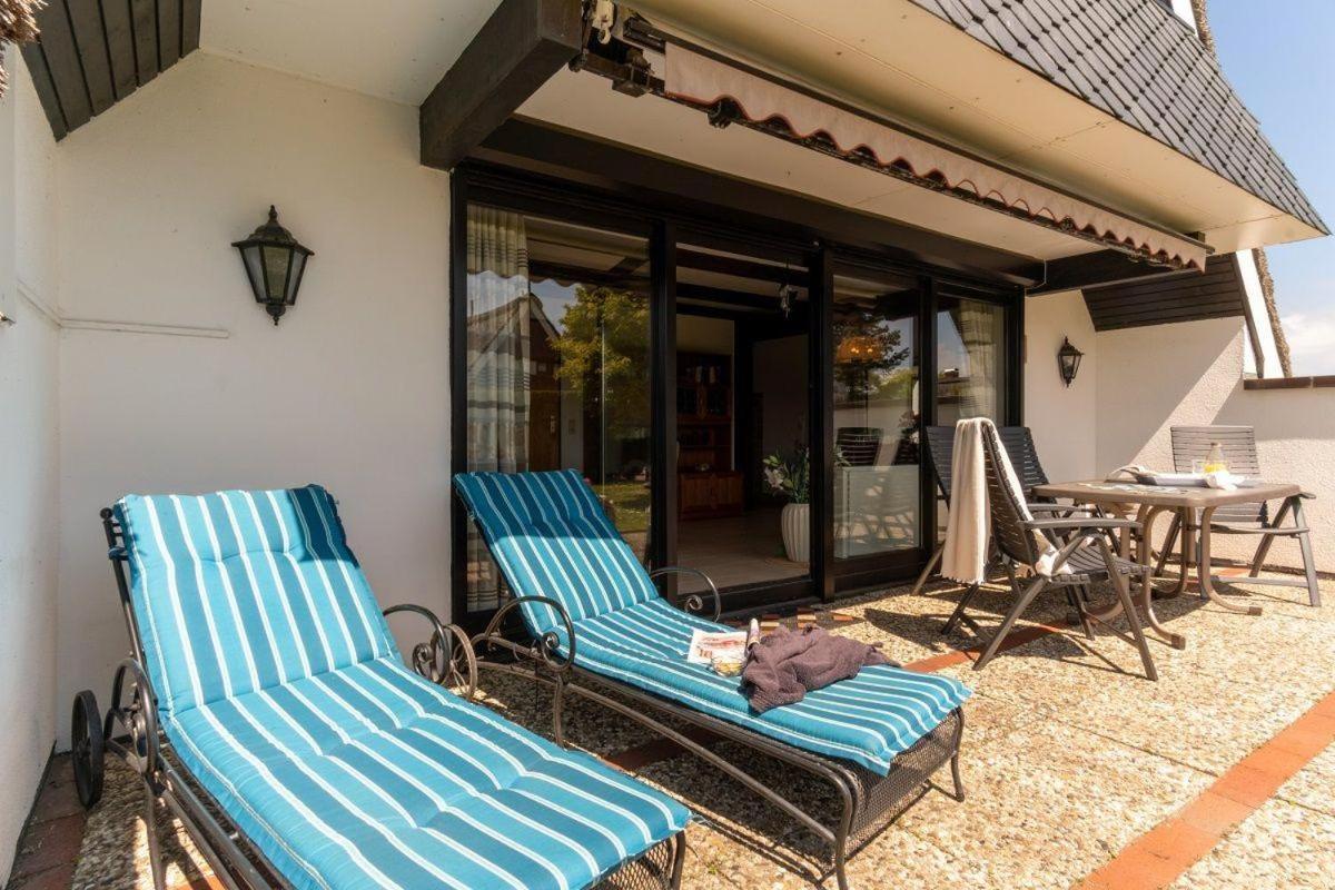 Am-Hohen-Ufer-Reetdach-Haus-Ocean-Breeze-136 Villa โกรสเซนโบรเดอ ภายนอก รูปภาพ